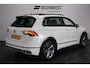 Volkswagen Tiguan 1.4 TSI eHybrid R Business+ | Panoramdak | Trekhaak | Head Up