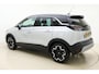 Opel Crossland 1.2 Turbo Ultimate | Alcantara bekleding | Led verlichting | Navigatie | Grijs met. met zwart dak | Keyless entry |