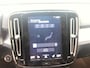 Volvo XC40 1.5 T4 Recharge Inscription Expression | Trekhaak | PDC V+A en Camera | Lederen Bekleding | BLIS | Elektrische achterklep | Adaptive Cruiscontrol | Warmtepomp | Harmen en Cardon Audio |
