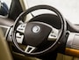 Jaguar XF 3.0 V6 Premium 238Pk Automaat (NAVIGATIE, CLIMATE, STUUR/STOELVERWARMING, CAMERA, LEDER, XENON, SPORTSTOELEN, CRUISE, LM VELGEN, NIEUWE APK, NIEUWSTAAT)