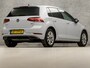 Volkswagen Golf 1.0 TSI Sportline Automaat (APPLE CARPLAY, GROOT NAVI, CLIMATE, PARKEERSENSOREN, SPORTSTOELEN, GETINT GLAS, LM VELGEN, ADAPTIVE CRUISE, NIEUWSTAAT)