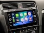 Volkswagen Golf 1.0 TSI Sportline Automaat (APPLE CARPLAY, GROOT NAVI, CLIMATE, PARKEERSENSOREN, SPORTSTOELEN, GETINT GLAS, LM VELGEN, ADAPTIVE CRUISE, NIEUWSTAAT)