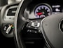 Volkswagen Golf 1.0 TSI Sportline Automaat (APPLE CARPLAY, GROOT NAVI, CLIMATE, PARKEERSENSOREN, SPORTSTOELEN, GETINT GLAS, LM VELGEN, ADAPTIVE CRUISE, NIEUWSTAAT)