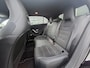 Mercedes-Benz A-klasse 250 e Business Solution AMG Limited | Navigatie/Android/Apple Carplay | LM Velgen 17" | Voorstoelen Verwarmd | Cruise Control | Airco | AMG-Styling |