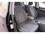 Volkswagen Golf 110 PK Aut. eTSI Business+ Trekhaak WinterPack Sfeerverlichting