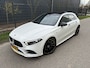 Mercedes-Benz A-klasse 250 Premium Plus / AUTOMAAT / PANORAMADAK / AMG PAKKET / EDITION 1 / 155dkm!