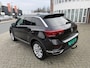 Volkswagen T-Roc 1.5 TSI Sport | DSG | Camera | Trekhaak | Stuur & Stoelverwarming | Led |