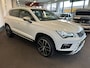 SEAT Ateca 1.4 EcoTSI Xcellence Automaat | Panoramadak | Afneembare trekhaak | Achteruitrijcamera | Apple carplay | Cruise control | Climate control | Stoelverwarming | LED | Keyless | Elek. inklapbare spiegels | Sfeerverlichting