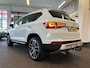 SEAT Ateca 1.4 EcoTSI Xcellence Automaat | Panoramadak | Afneembare trekhaak | Achteruitrijcamera | Apple carplay | Cruise control | Climate control | Stoelverwarming | LED | Keyless | Elek. inklapbare spiegels | Sfeerverlichting