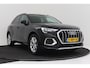 Audi Q3 35 TFSI S edition | Uitklap Trekhaak | Digital Cockpit | CarPlay | Camera | Stoelverwarming |