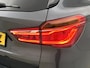 BMW X1 sDrive20i High Executive | Automaat | LMV | Trekhaak | Leder | Parkeer sensoren | Camera | Climate control | Stoel verwarming | Navigatie | Elec. achterklep | Leder | Bluetooth |