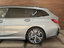 BMW 3-Serie Touring 320e LCI M-Sport | Widescreen | Pano | Trekhaak | Comfort-pakket | Travel-pakket | Parkeerassist-pakket |