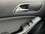Mercedes-Benz A-klasse A180 122PK HALF-LEER NAVIGATIE AIRCO STOELVERWARMING LMV ESP