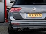 Volkswagen Tiguan 1.5 TSI ACT Highline Business R | Trekhaak (elektrisch) | R Interieur | Head Up | Stoelverwarming | Virtual Cockpit | Matrix LED | Verwarmd Voorruit | Adaptieve Cruise Control | Apple Carplay | Android Auto |