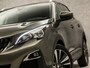 Peugeot 3008 1.2 PureTech Allure Sport (APPLE CARPLAY, GROOT NAVI, LEDER, GETINT GLAS, PARKEERSENSOREN, SPORTSTOELEN, CRUISE, LANE ASSIST, NIEUWSTAAT)