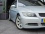 BMW 3-Serie Touring 330i High Executive|AUT|PANO|Stoelvw|APK