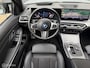 BMW 3-Serie Touring 330e xDrive M Performance Panodak HUD LED Navi Carplay