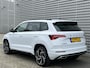 Skoda Karoq 1.5 TSI ACT Sportline Business / Digitaal dashboard / Pano / Navigatie / App connect / Camera / Parkeersensoren V+A / Zwenkbare trekhaak /