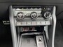 Skoda Karoq 1.5 TSI ACT Sportline Business / Digitaal dashboard / Pano / Navigatie / App connect / Camera / Parkeersensoren V+A / Zwenkbare trekhaak /
