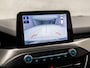Ford Focus 1.0 EcoBoost Titanium Sport Automaat (APPLE CARPLAY, GROOT NAVI, CLIMATE, CAMERA, KEYLESS, SPORTSTOELEN, CRUISE, LM VELGEN, PARKEERSENSOREN, NIEUWSTAAT)