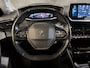 Peugeot e-2008 EV Allure 50 kWh | SOH 99% | Draadloze lader | Stoelverwarming | Dealeronderhouden
