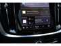 Volvo V60 T6 Plug-in hybrid AWD Essential Bright | All-season banden | Lederen bekleding | Electrische wegklapbare trekhaak | Stoelverwarming | Adaptive cruise Control | Parkeersensoren voor + achter | Parkeercamera | BLIS | Stuurwielverwarming