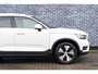 Volvo XC40 T4 Recharge Inscription Expression | Navigatie | Stoel-/Stuurverwarming | Getint Glas | Camera | Schuif-/Kanteldak | Harman Kardon Audio | Voorruit Verwarming | Park Assist | Volvo On Call