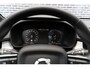 Volvo XC40 T4 Recharge Inscription Expression | Navigatie | Stoel-/Stuurverwarming | Getint Glas | Camera | Schuif-/Kanteldak | Harman Kardon Audio | Voorruit Verwarming | Park Assist | Volvo On Call