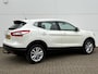 Nissan Qashqai 1.6 Acenta / Lichtmetalen velgen 17" / Trekhaak (  1500 kg ) / Airco (automatisch) /