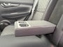 Nissan Qashqai 1.6 Acenta / Lichtmetalen velgen 17" / Trekhaak (  1500 kg ) / Airco (automatisch) /