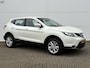Nissan Qashqai 1.6 Acenta / Lichtmetalen velgen 17" / Trekhaak (  1500 kg ) / Airco (automatisch) /
