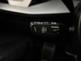 Audi A3 Sportback 40 TFSI e S edition 204pk S-tronic | Verlengde garantie | Navigatie | Parkeersensoren (Park assist) | Adaptieve cruise control | Stoelverwarming | S-Line |