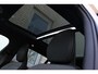 Volvo V60 T6 Automaat Plug-in hybrid AWD Ultra Dark | Panoramadak | Premium audio by Harman Kardon | Verwarmbare voorstoelen en achterbank | Stuurwielverwarming | Parkeerverwarming  | Apple carplay/Android auto | Rondom zichtcamera |  Adaptive cruise control |