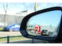 Volvo V60 T6 Automaat Plug-in hybrid AWD Ultra Dark | Panoramadak | Premium audio by Harman Kardon | Verwarmbare voorstoelen en achterbank | Stuurwielverwarming | Parkeerverwarming  | Apple carplay/Android auto | Rondom zichtcamera |  Adaptive cruise control |