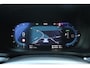 Volvo V60 T6 Automaat Plug-in hybrid AWD Ultra Dark | Panoramadak | Premium audio by Harman Kardon | Verwarmbare voorstoelen en achterbank | Stuurwielverwarming | Parkeerverwarming  | Apple carplay/Android auto | Rondom zichtcamera |  Adaptive cruise control |