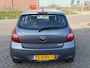 Hyundai i20 1.2i DynamicVersion 78PK 5 deurs! NL AUTO NAP! Airco l Carplay l Navi l MTF-stuur! TOPSTAAT l GOED ONDERHOUDEN!