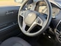 Hyundai i20 1.2i DynamicVersion 78PK 5 deurs! NL AUTO NAP! Airco l Carplay l Navi l MTF-stuur! TOPSTAAT l GOED ONDERHOUDEN!