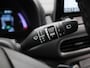 Hyundai Kona Electric EV Fashion 64 kWh | Climate Control / ECC | Licht metalen velgen 17 inch | Cruise control Adaptivem | Connectiviteit | Navigatie | Park Distance Control achter | Achteruitrijcamera | Dakrailing |