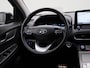 Hyundai Kona Electric EV Fashion 64 kWh | Climate Control / ECC | Licht metalen velgen 17 inch | Cruise control Adaptivem | Connectiviteit | Navigatie | Park Distance Control achter | Achteruitrijcamera | Dakrailing |