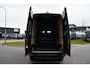 Mercedes-Benz Sprinter 319 V6 3.0 CDI L2H2 AMG Black Edition 360 Camera, Cruise, Carplay, LED, 3500kg Trekhaak, Stoelverwarming, 190pk, Automaat,