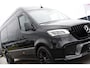 Mercedes-Benz Sprinter 319 V6 3.0 CDI L2H2 AMG Black Edition 360 Camera, Cruise, Carplay, LED, 3500kg Trekhaak, Stoelverwarming, 190pk, Automaat,