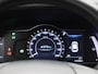 Hyundai Kona Electric EV Fashion 64 kWh | Climate Control / ECC | Licht metalen velgen 17 inch | Cruise control Adaptive| Navigatie | Park Distance Control achter | Achteruitrijcamera | Dakrailing |
