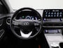 Hyundai Kona Electric EV Fashion 64 kWh | Climate Control / ECC | Licht metalen velgen 17 inch | Cruise control Adaptive| Navigatie | Park Distance Control achter | Achteruitrijcamera | Dakrailing |