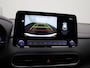 Hyundai Kona Electric EV Fashion 64 kWh | Climate Control / ECC | Licht metalen velgen 17 inch | Cruise control Adaptive| Navigatie | Park Distance Control achter | Achteruitrijcamera | Dakrailing |