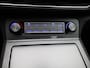 Hyundai Kona Electric EV Fashion 64 kWh | Climate Control / ECC | Licht metalen velgen 17 inch | Cruise control Adaptive| Navigatie | Park Distance Control achter | Achteruitrijcamera | Dakrailing |