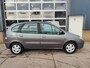 Renault Scenic 1.8-16V Air