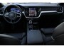 Volvo V60 T6 Plug-in hybrid AWD Plus Dark | Adaptive Cruise Control | 360° Parkeercamera | BLIS | Stoelverwarming | Stuurwielverwarming | Wegklapbare trekhaak | Harman Kardon Premium Audio | Google infotainment | Parkeersensoren voor + achter