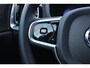 Volvo V60 T6 Plug-in hybrid AWD Plus Dark | All-season banden | Adaptive Cruise Control | 360° Parkeercamera | BLIS | Stoelverwarming | Stuurwielverwarming | Wegklapbare trekhaak | Harman Kardon Premium Audio | Google infotainment | Parkeersensoren voor + achter