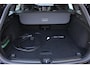 Volvo V60 T6 Plug-in hybrid AWD Plus Dark | All-season banden | Adaptive Cruise Control | 360° Parkeercamera | BLIS | Stoelverwarming | Stuurwielverwarming | Wegklapbare trekhaak | Harman Kardon Premium Audio | Google infotainment | Parkeersensoren voor + achter