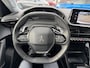 Peugeot 2008 1.2 PureTech Active Pack 131PK | AUTOMAAT | CAMERA | NAVIGATIE | AFN. TREKHAAK RIJKLAAR GELEVERD MET 12 MND BOVAG GARANTIE |